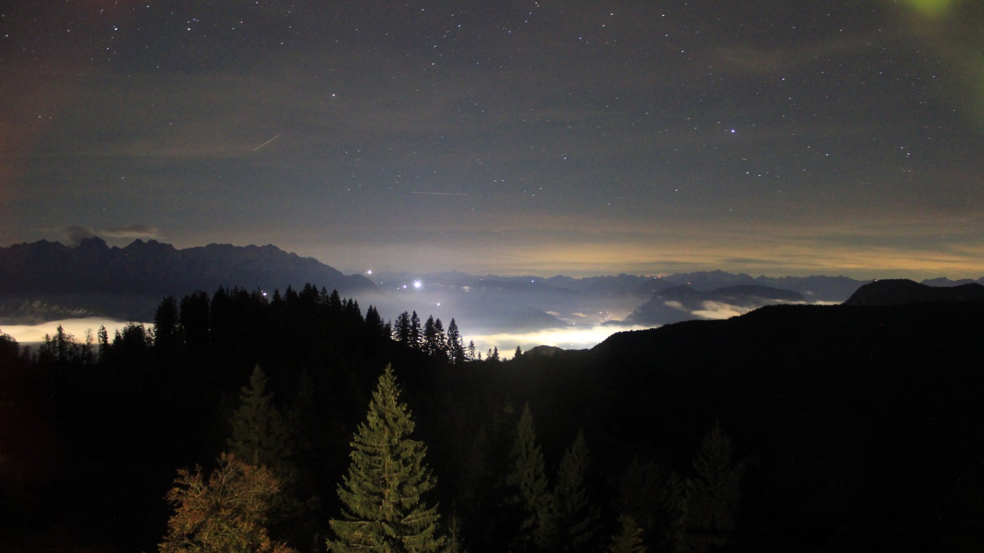 Live webcam view Brünnsteinhaus