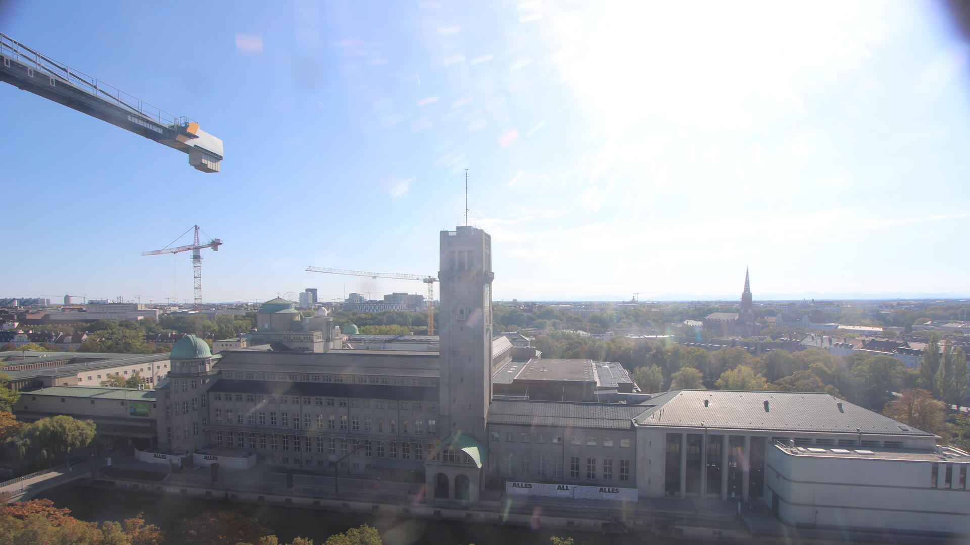 Live webcam view Deutsches Museum, heading east