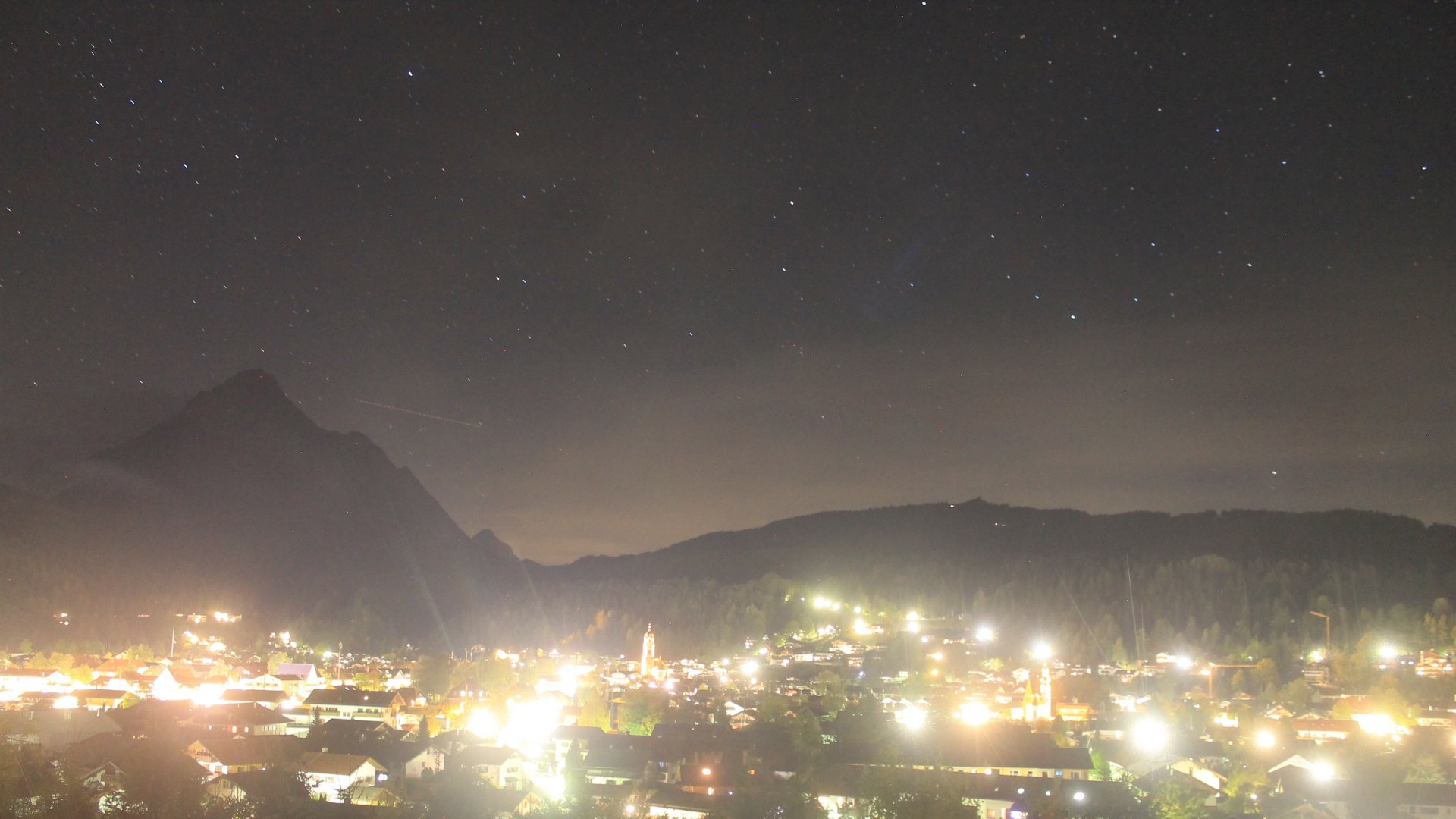 Live webcam view Mittenwald-Haas Apartment