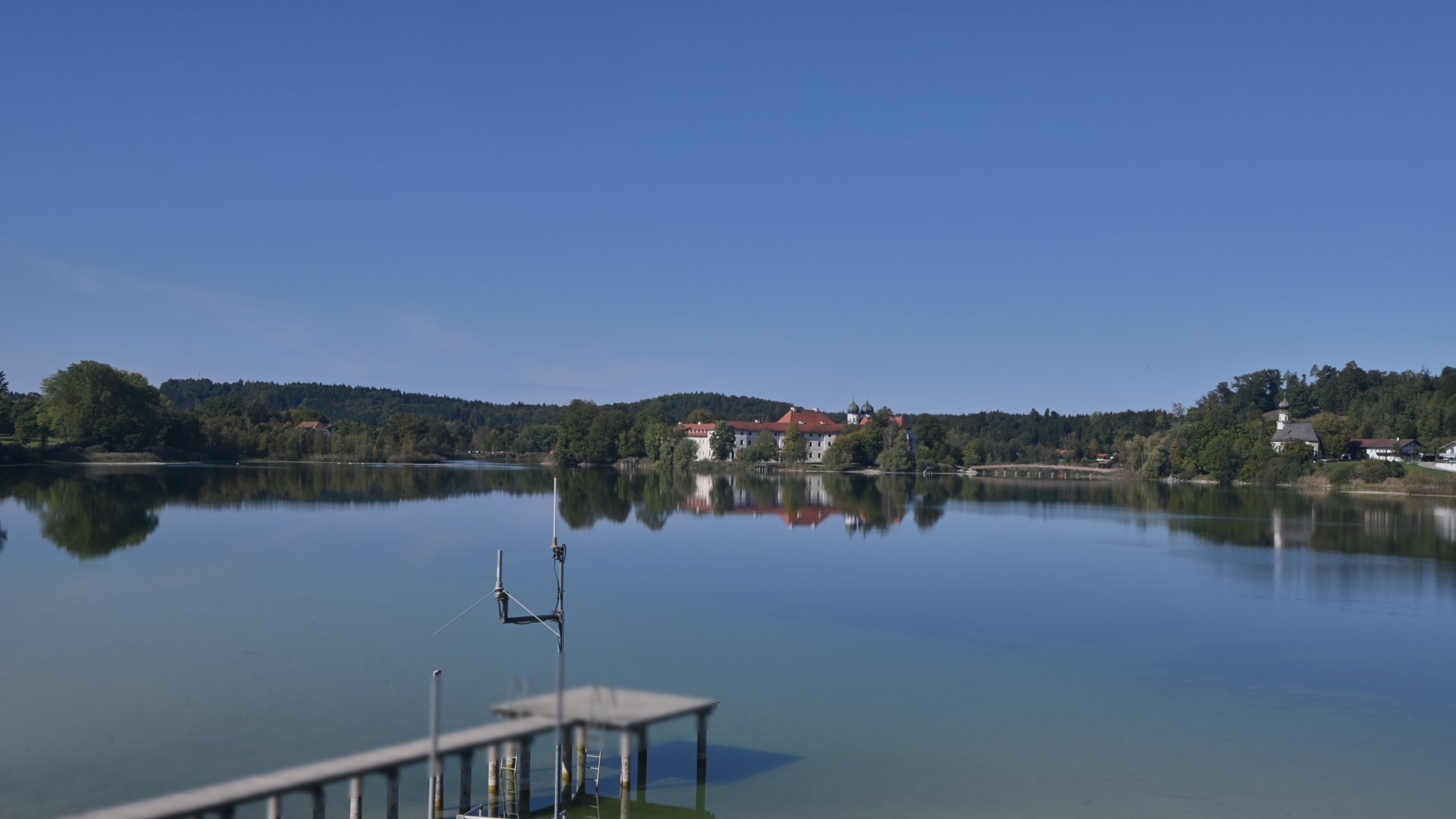 Live webcam view View across Lake Seeon