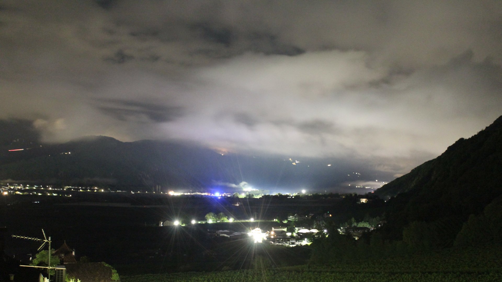 Live webcam view Terlan and the Adige Valley