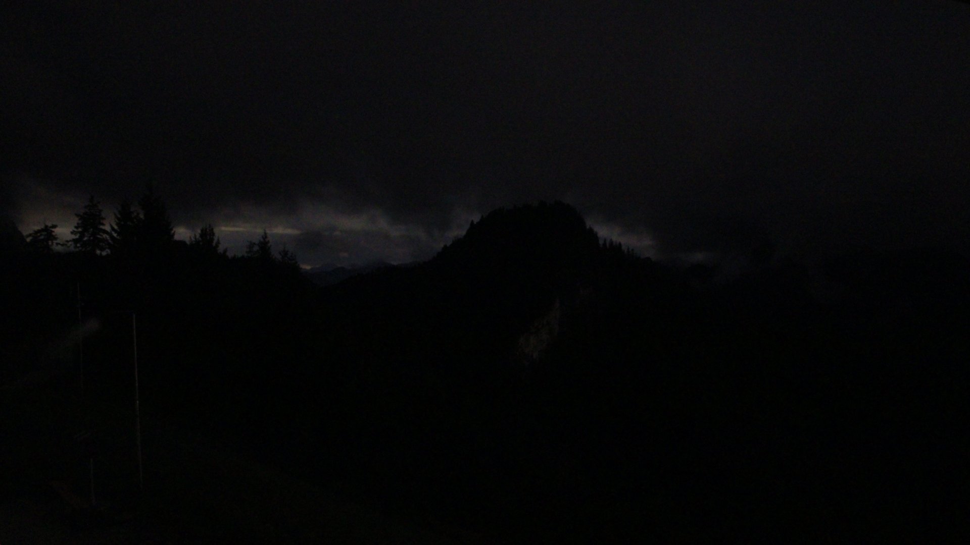 Live webcam view Unternbergalm, facing west