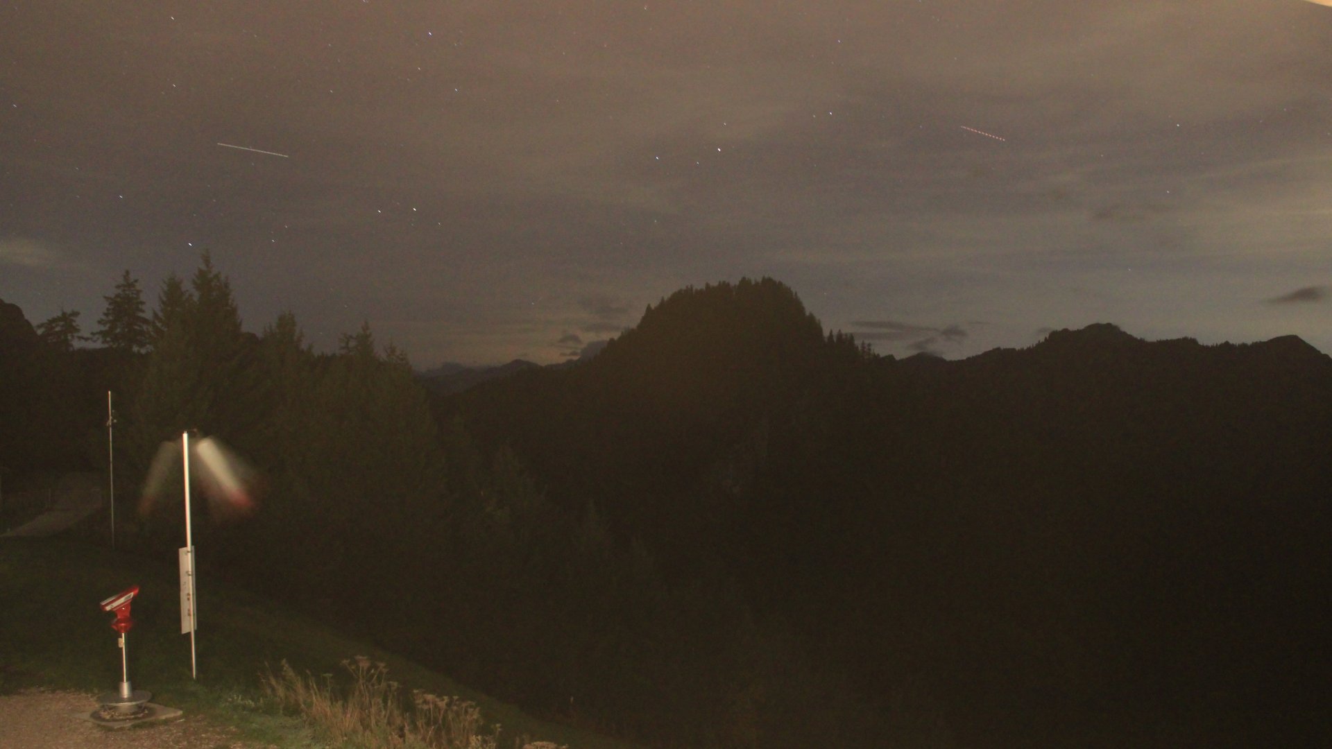 Live webcam view Unternbergalm, facing west