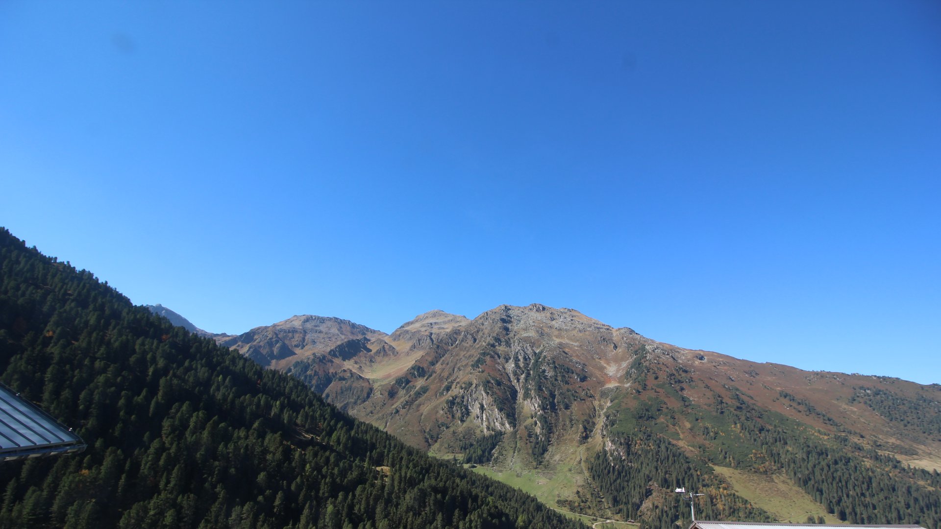 Live webcam view Weidener Hütte | West